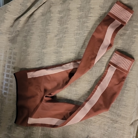 Fabletics leggings medium - Picture 1 of 4